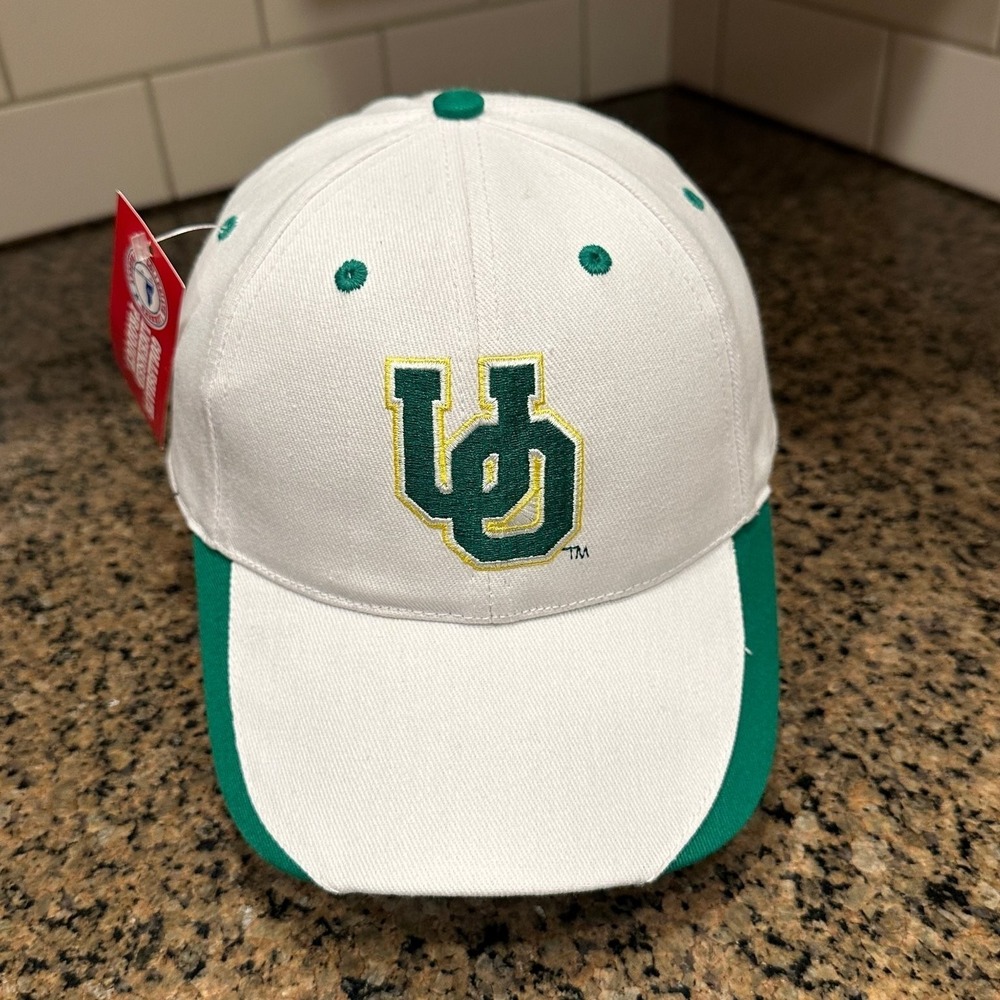 Vintage Y2K University of Oregon Ducks Buffalo Outdoors Hat White Deadstock New